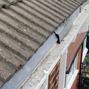 Gutter clearing services
